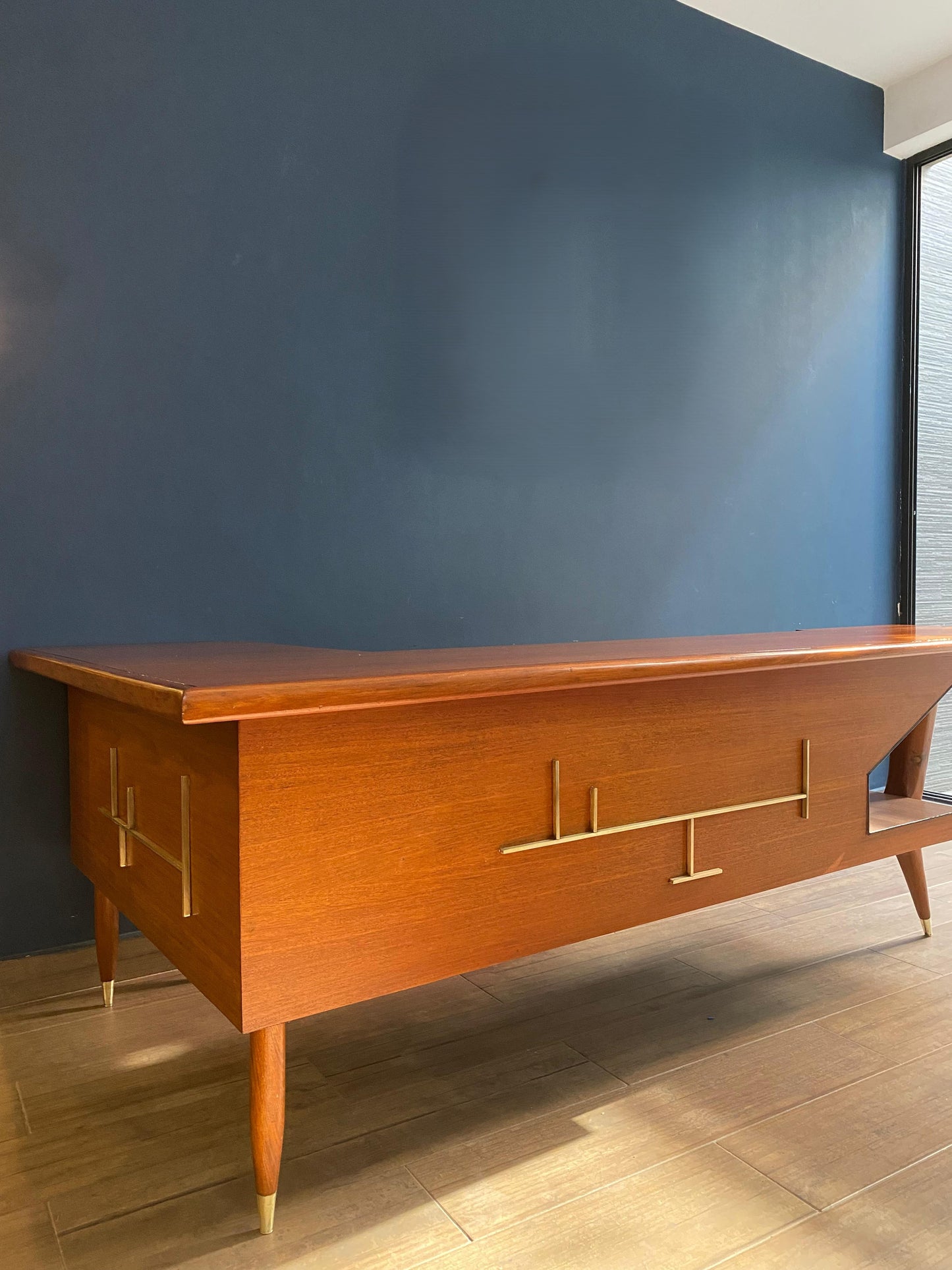 Vintage Bar