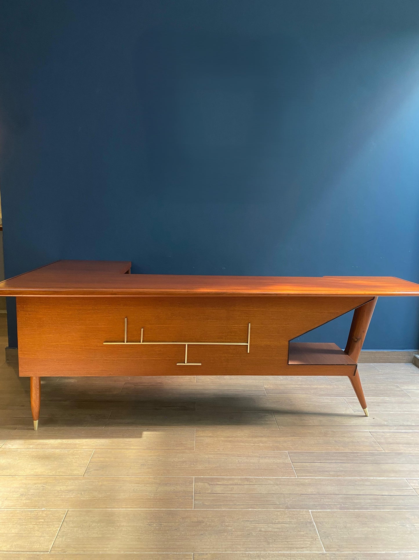 Vintage Bar