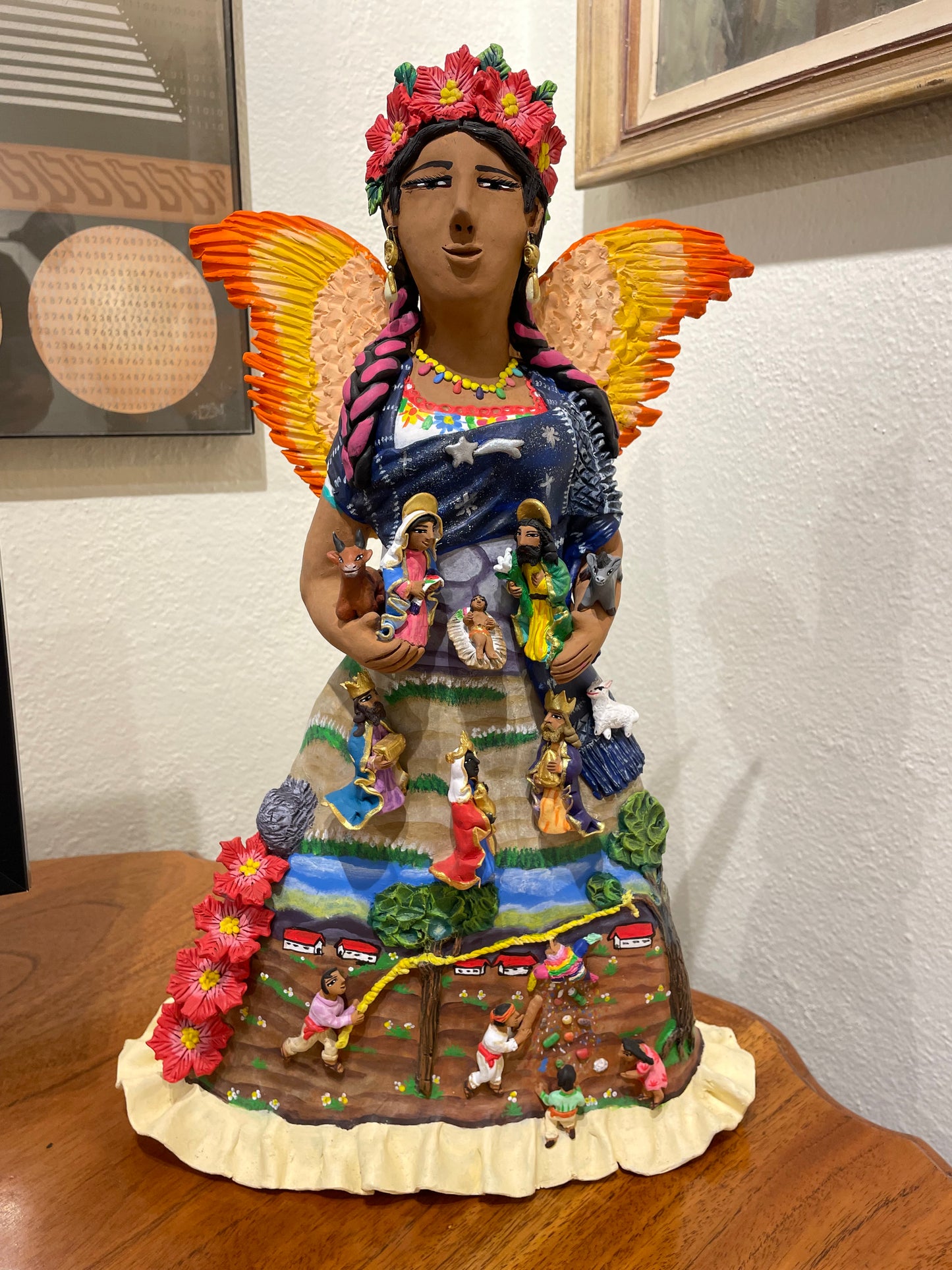 Large Angel with Nativity